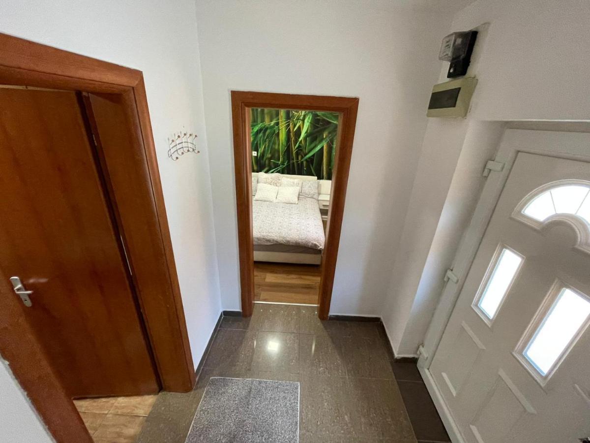 Cozy 1B Apartment Vera-Self Check In Zagreb Bagian luar foto