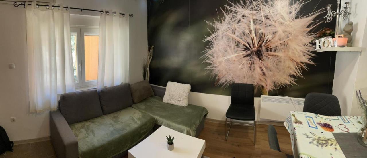 Cozy 1B Apartment Vera-Self Check In Zagreb Bagian luar foto
