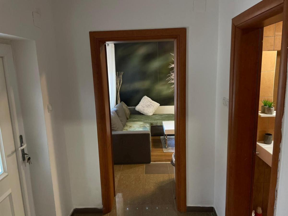Cozy 1B Apartment Vera-Self Check In Zagreb Bagian luar foto